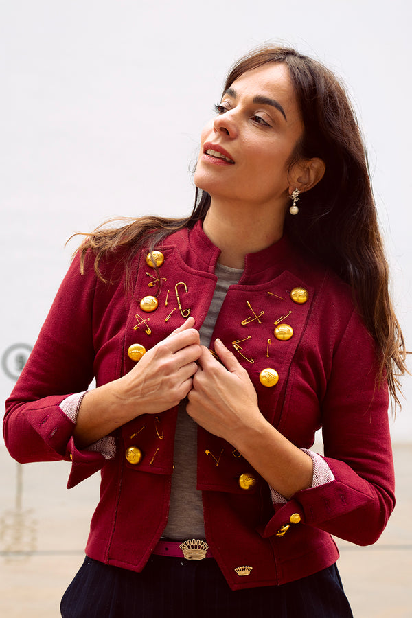 Chaqueta IMPERDIBLE burdeos